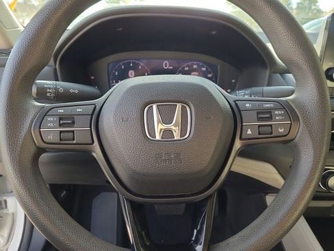 Used 2023 Honda Accord LX image 27