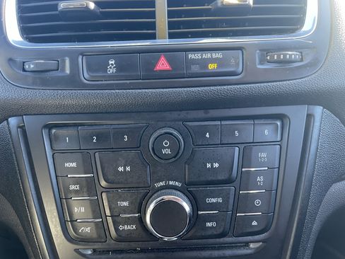 Used 2013 Buick Encore AWD image 22