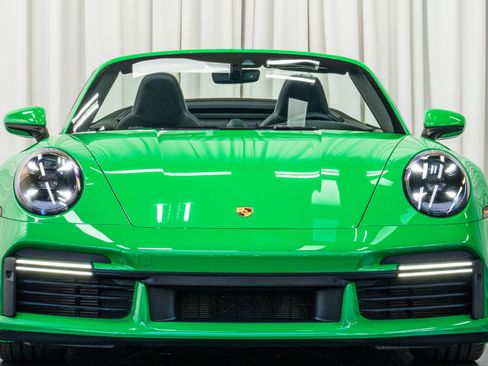 Used 2021 Porsche 911 Turbo S image 4