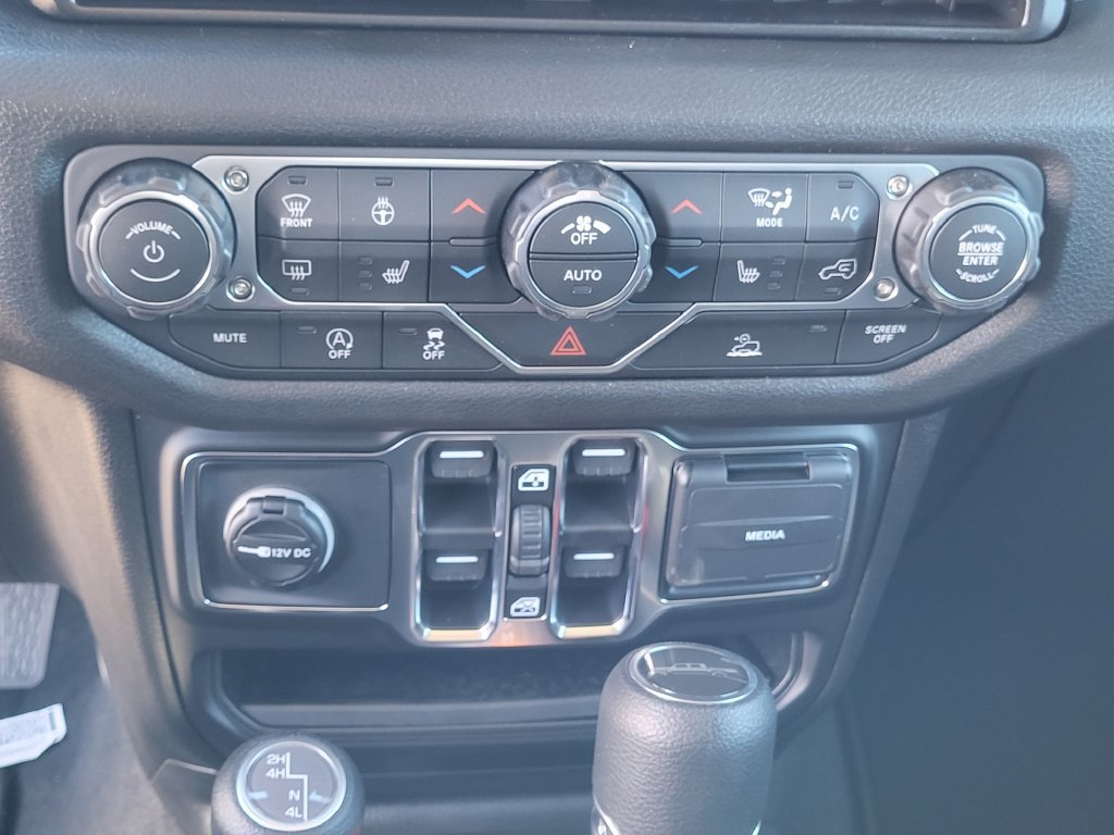 New 2026 Jeep Gladiator Sport AWD/4WD image 24