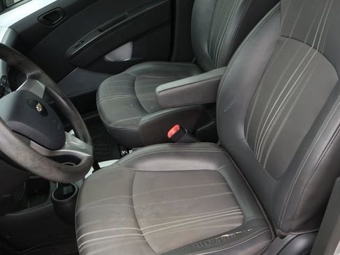 Used 2014 Chevrolet Spark LS FWD image 17