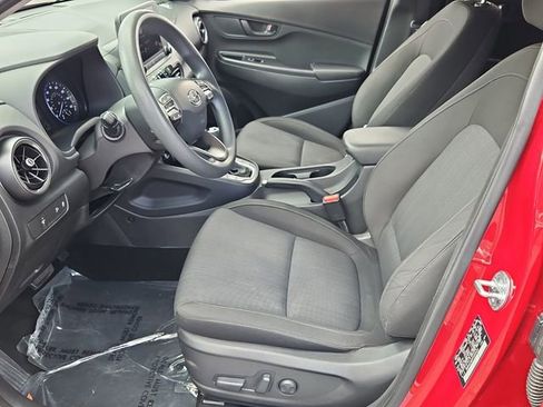 Used 2023 Hyundai Kona SEL image 11