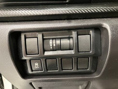 Used 2018 Subaru Impreza 2.0i Premium w/ Popular Package #2 AWD/4WD image 50