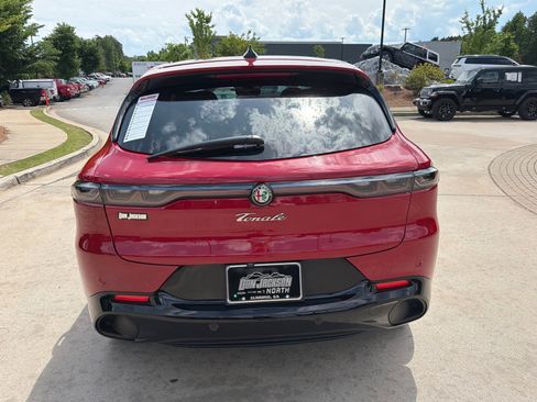 Used 2025 Alfa Romeo Tonale w/ Premium Package AWD/4WD image 9