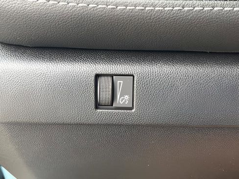 New 2026 Chevrolet Colorado LT image 21