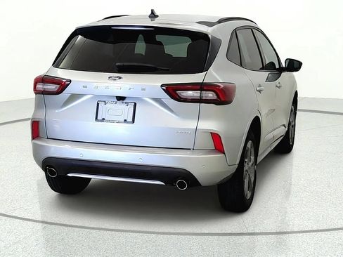 Used 2024 Ford Escape ST-Line w/ Tech Pack #1 AWD/4WD image 6
