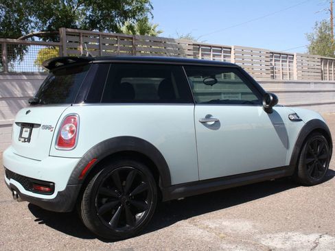 Used 2012 MINI Cooper S FWD image 3