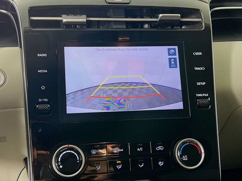 Certified 2023 Hyundai Tucson SEL AWD/4WD image 13