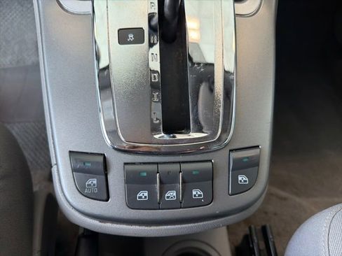 Used 2008 Chevrolet Equinox LS AWD/4WD image 19