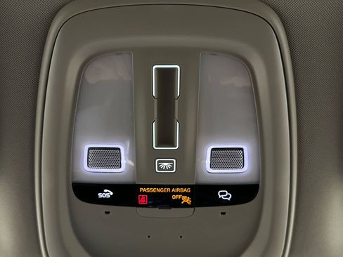 Used 2024 Volvo XC90 B5 Plus image 39