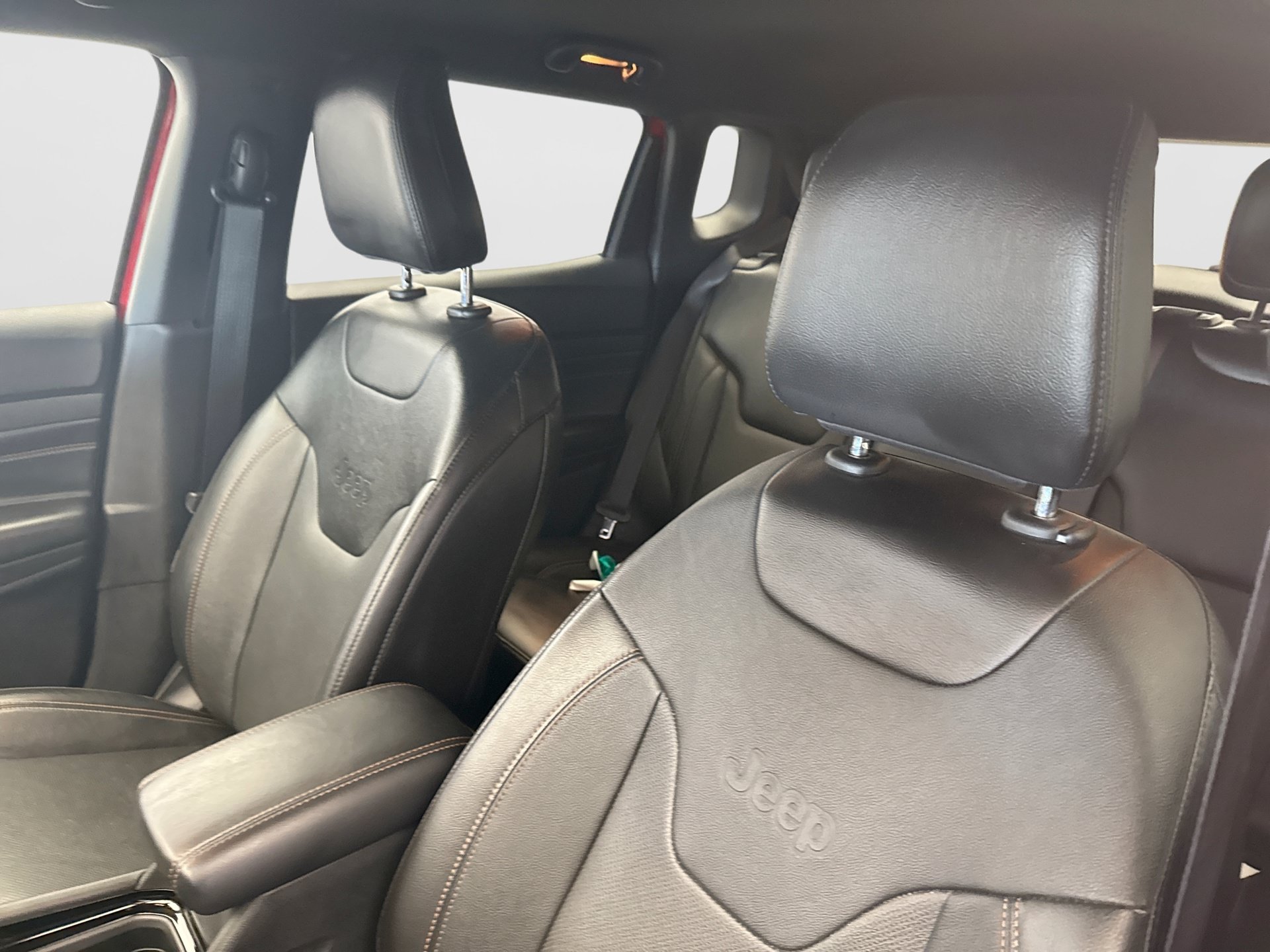 Used 2022 Jeep Compass Limited AWD/4WD image 9