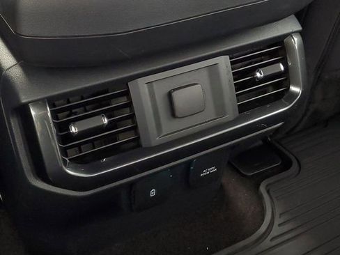 Certified 2022 Ford F150 XLT w/ Equipment Group 302A High image 26