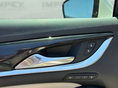 Used 2023 Buick Enclave Premium w/ Experience Buick Package FWD image 12