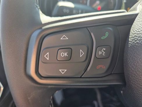 Used 2026 Jeep Gladiator Sport AWD/4WD image 29
