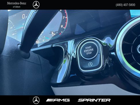 Certified 2023 Mercedes-Benz GLA 250 image 30
