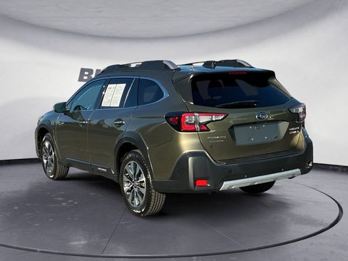 Used 2024 Subaru Outback Touring XT AWD/4WD image 3