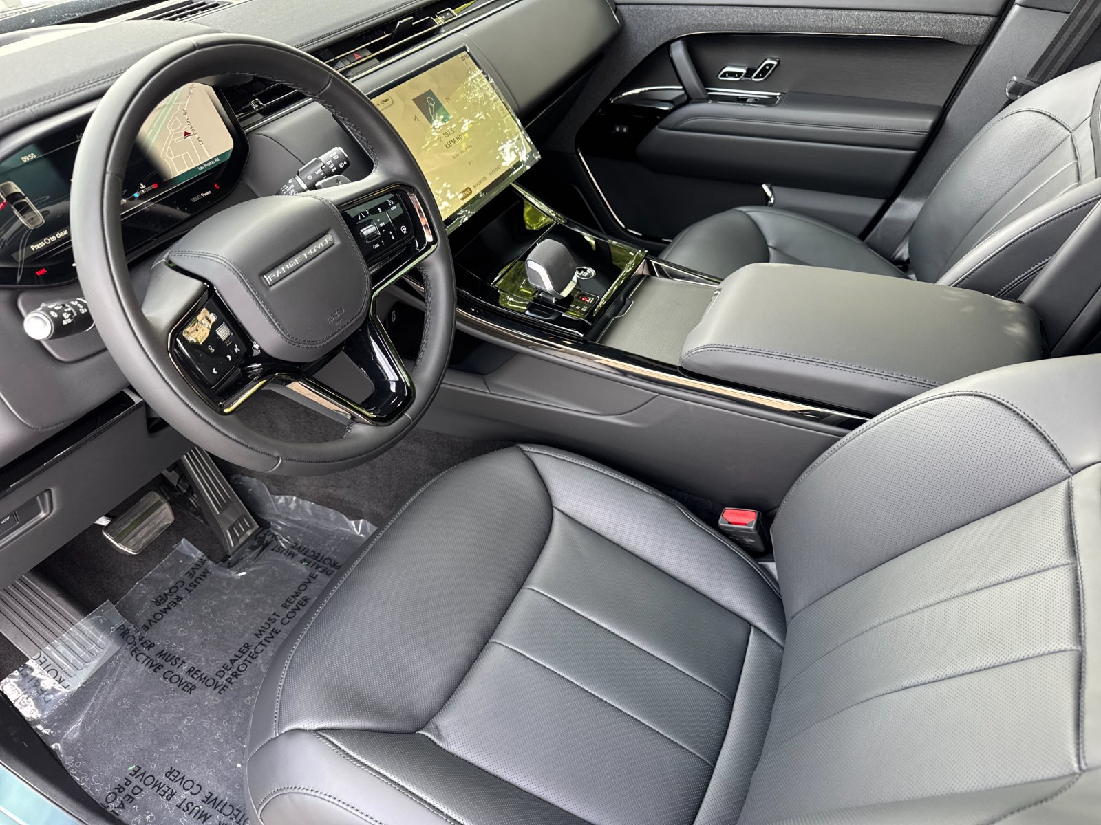 New 2026 Land Rover Range Rover Sport Dynamic SE AWD/4WD image 10