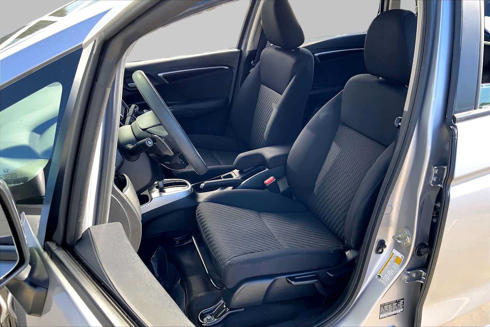 Used 2019 Honda Fit EX image 8