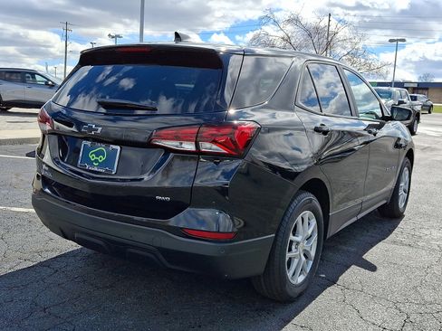 Certified 2023 Chevrolet Equinox LS w/ LS Convenience Package image 6