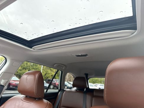 Used 2018 Subaru Outback 3.6R Touring image 27