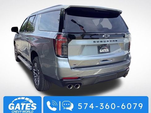 Used 2025 Chevrolet Suburban Z71 AWD/4WD image 6