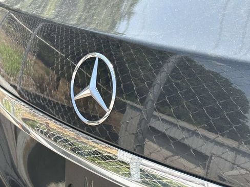 Used 2022 Mercedes-Benz S 500 4MATIC image 9