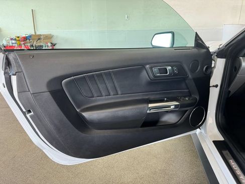 Used 2021 Ford Mustang Premium RWD image 21