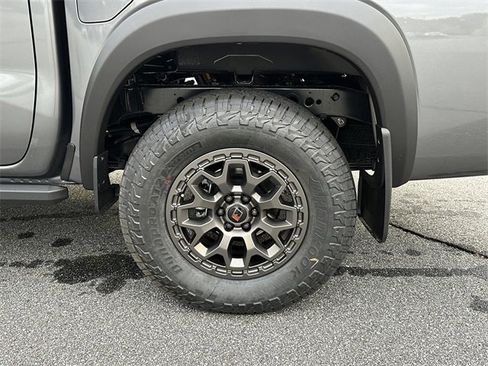 New 2026 Nissan Frontier PRO-4X w/ Pro-4x Convenience Package image 14