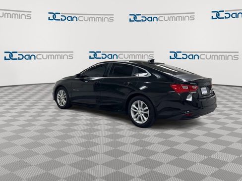 Used 2017 Chevrolet Malibu LT FWD image 6