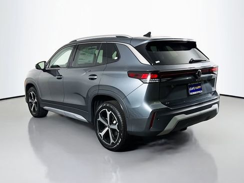 New 2025 Volkswagen Tiguan SE image 5