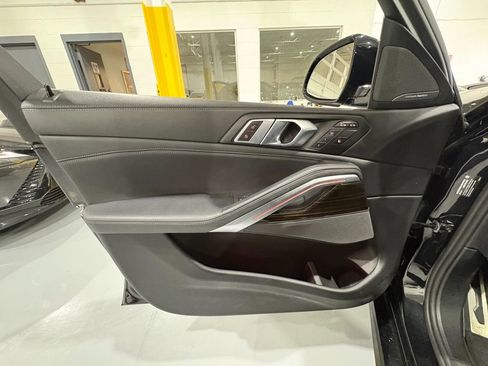 Used 2024 BMW X6 xDrive40i image 36