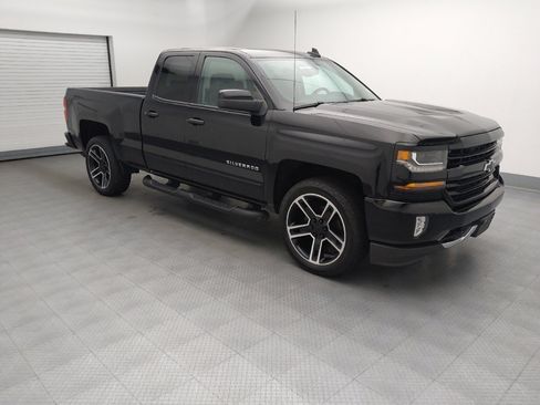 Used 2019 Chevrolet Silverado 1500 LT w/ LPO, Black Pack AWD/4WD image 11