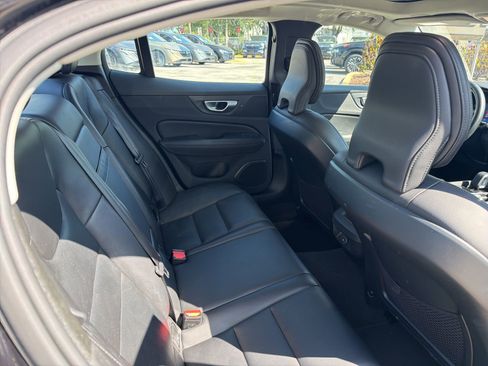 Used 2024 Volvo S60 B5 Core FWD image 13