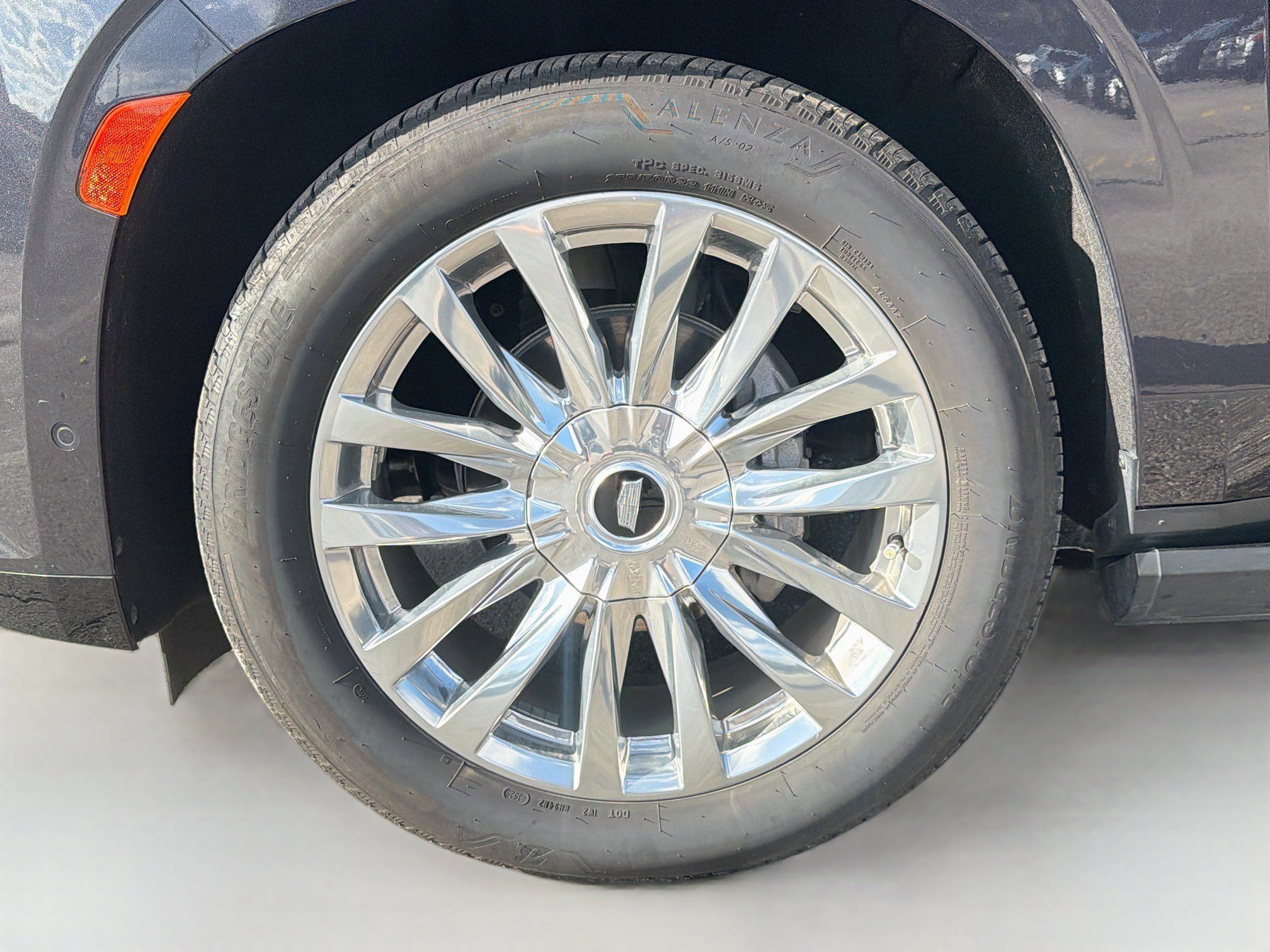 Used 2022 Cadillac Escalade Premium Luxury w/ Performance Package AWD/4WD image 44