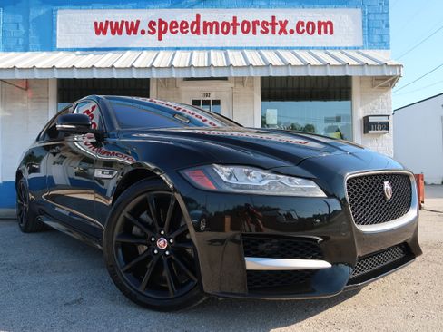 Used 2016 Jaguar XF R-Sport RWD image 2