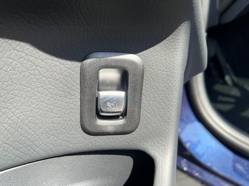 Used 2021 Mercedes-Benz GLC 300 4MATIC image 21