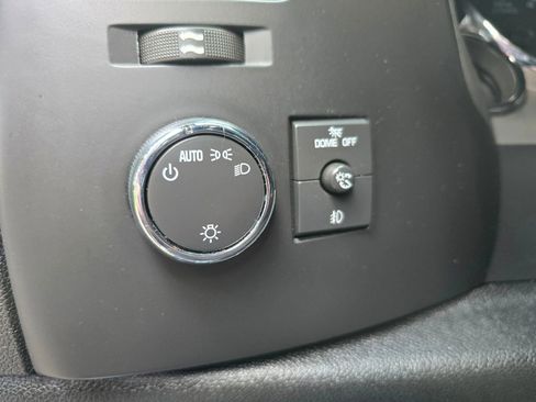 Used 2010 Chevrolet Silverado 1500 LT RWD image 24