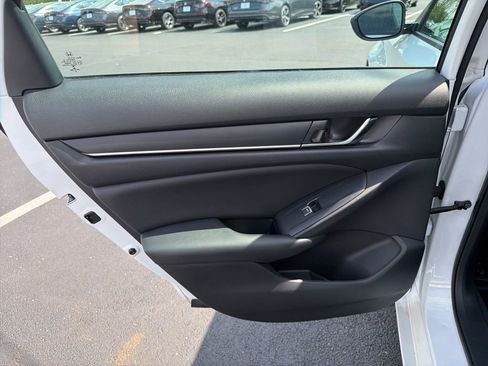 Certified 2022 Honda Accord Sport image 19