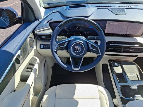 New 2026 Buick Enclave Avenir w/ Super Cruise Package FWD image 8