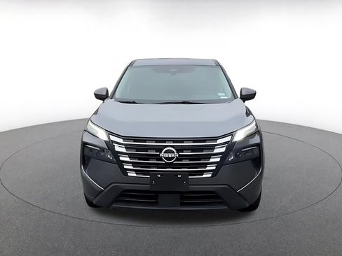 Used 2025 Nissan Rogue SV FWD image 5