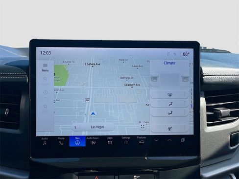 Used 2022 Ford Expedition Max XLT image 13