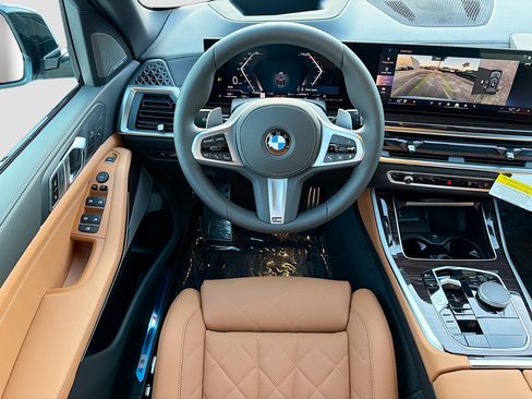 New 2026 BMW X5 xDrive40i w/ M Sport Package AWD/4WD image 16