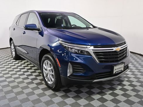 Used 2023 Chevrolet Equinox LT AWD/4WD image 9