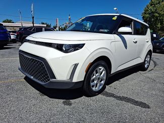 Used 2025 Kia Soul LX w/ LX Technology Package FWD video 1