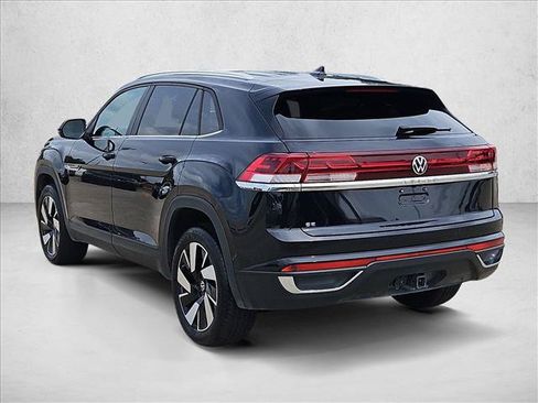 Used 2026 Volkswagen Atlas Cross Sport SE FWD image 7