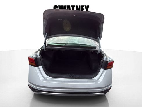 Used 2024 Nissan Altima 2.5 SV FWD image 20