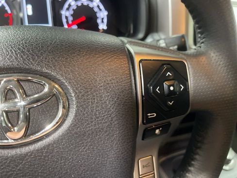 Used 2024 Toyota 4Runner SR5 image 27