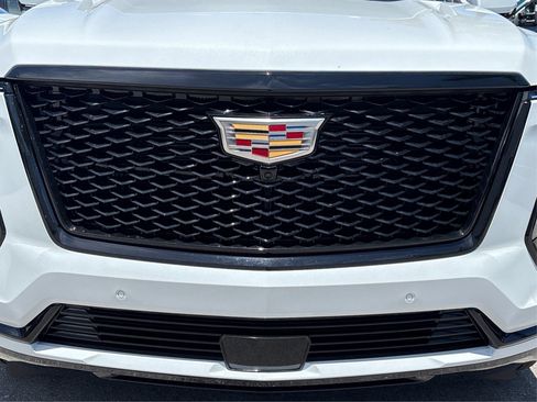New 2026 Cadillac Escalade Sport AWD/4WD image 15
