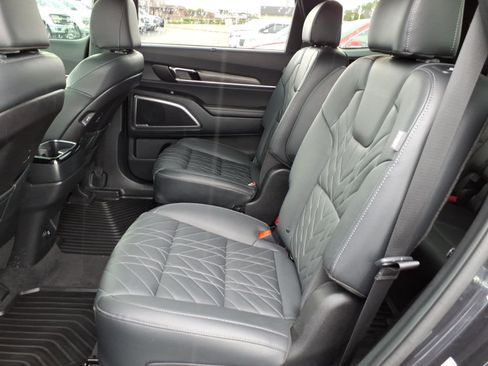Used 2025 Kia Telluride EX X-Line AWD/4WD image 8
