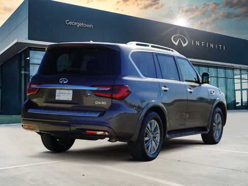 Certified 2024 INFINITI QX80 Luxe image 5